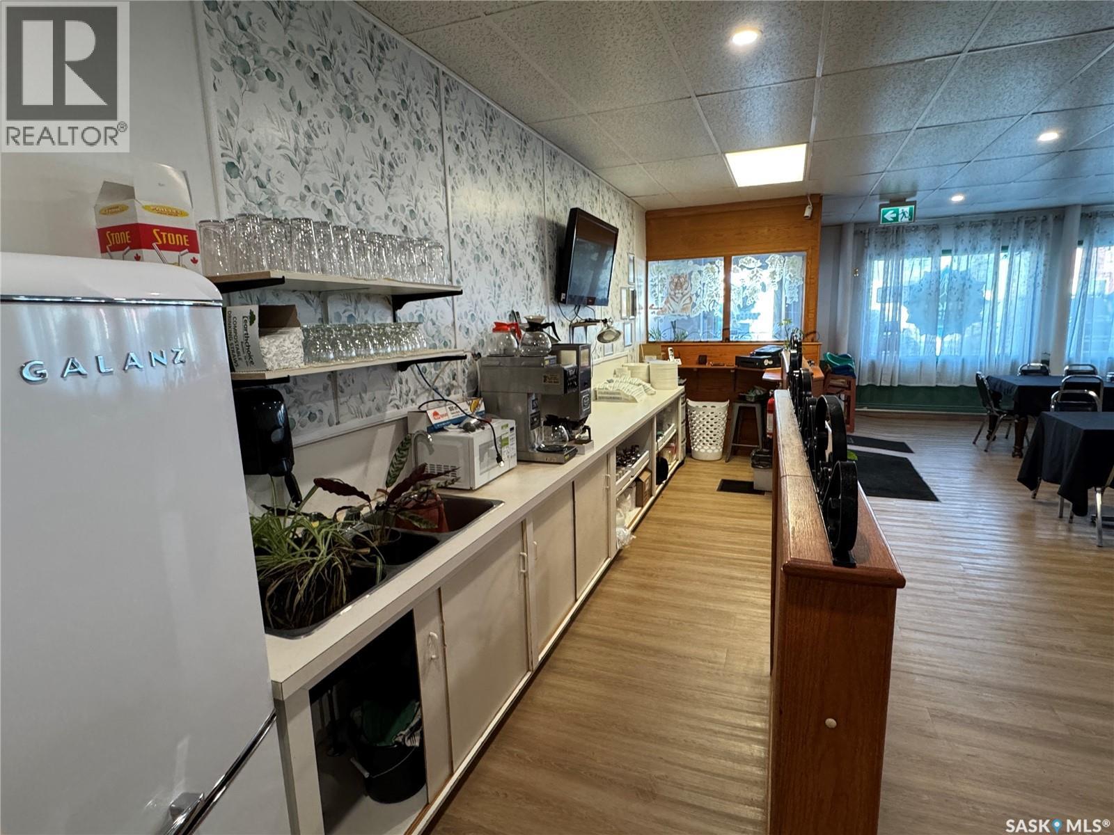 722 / 724 Desmond Street, Grenfell, Saskatchewan  S0G 2B0 - Photo 4 - SK027916