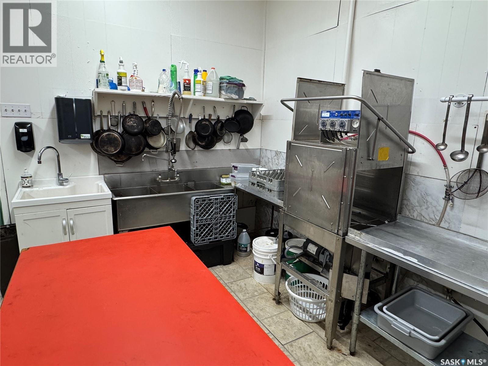 722 / 724 Desmond Street, Grenfell, Saskatchewan  S0G 2B0 - Photo 8 - SK027916