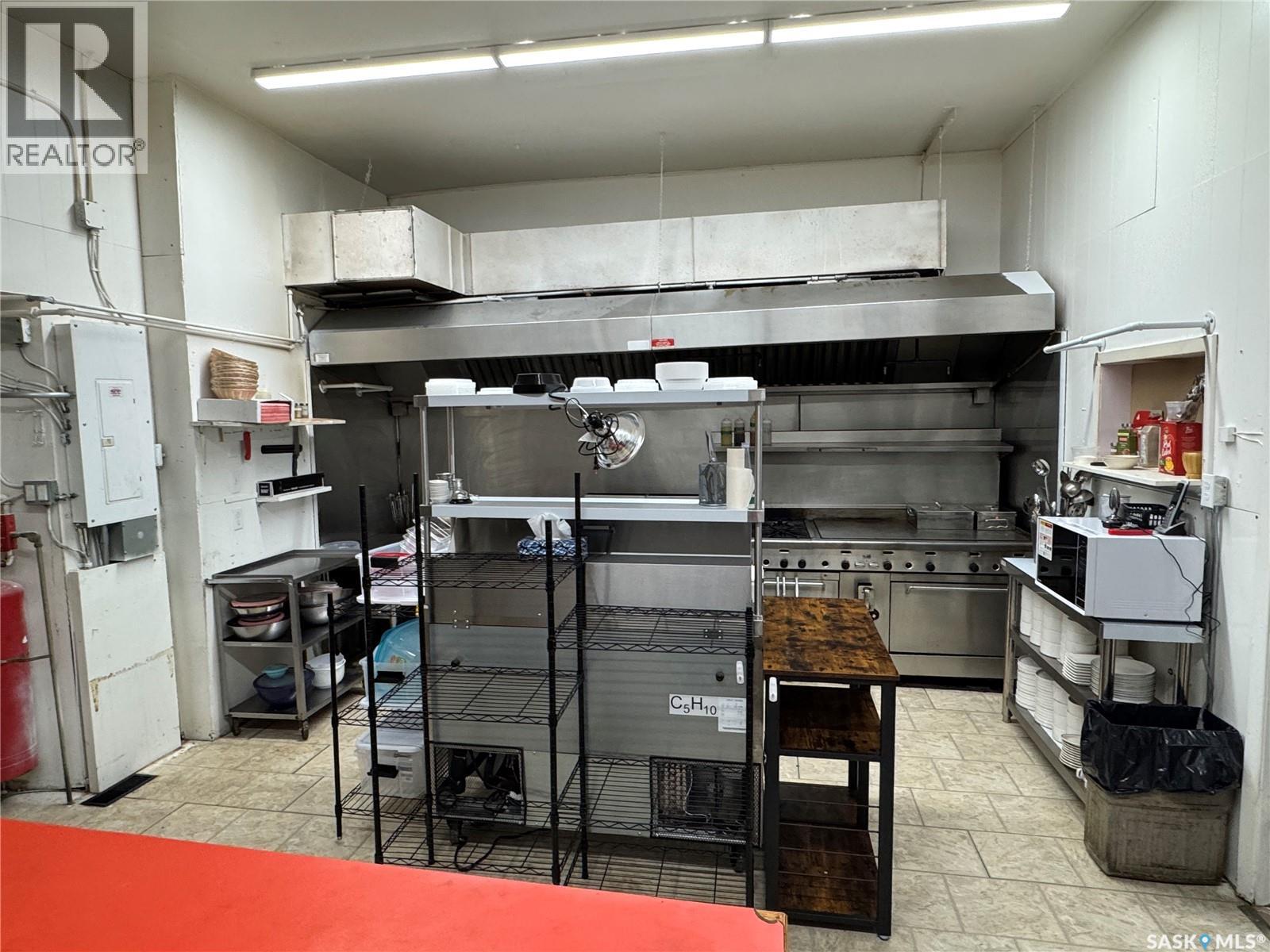 722 / 724 Desmond Street, Grenfell, Saskatchewan  S0G 2B0 - Photo 9 - SK027916