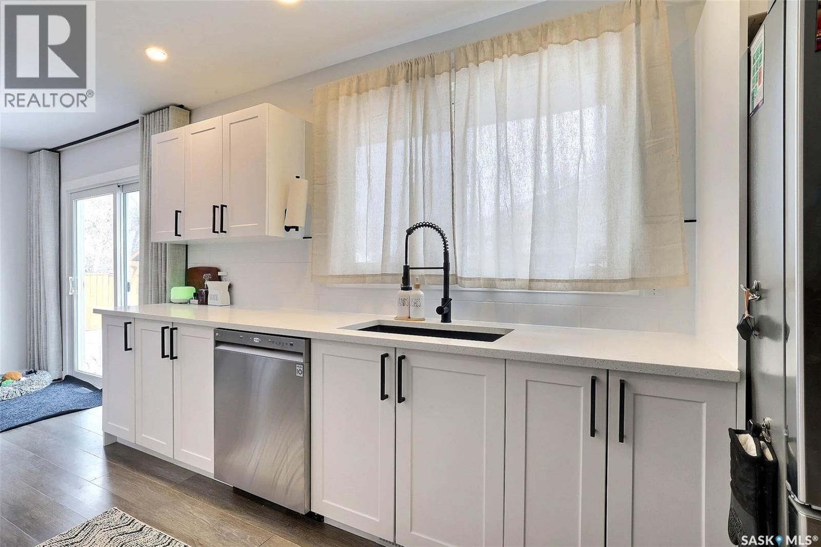 1445 Shannon Road, Regina, Saskatchewan  S4S 5L4 - Photo 13 - SK027894