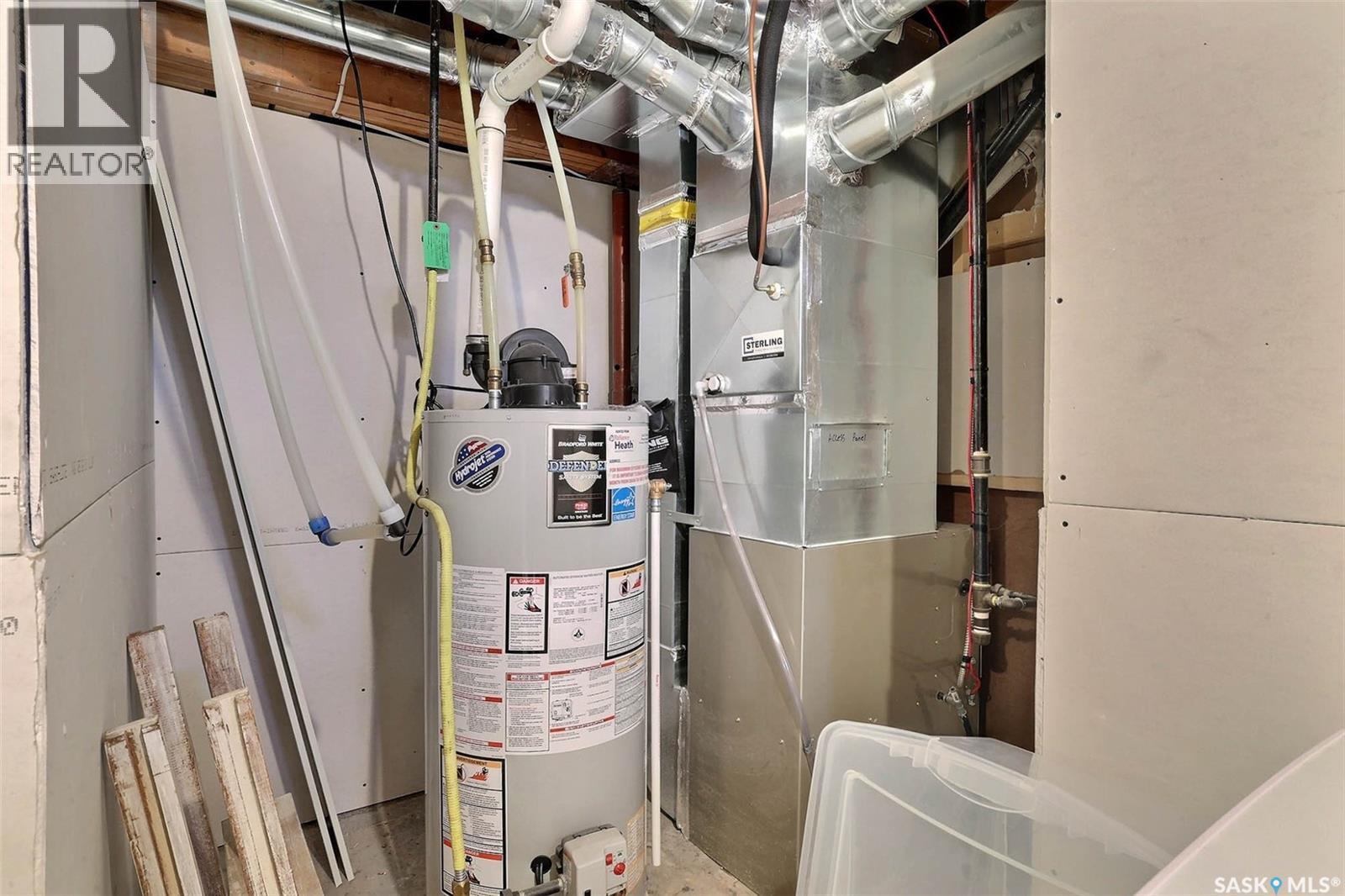 1445 Shannon Road, Regina, Saskatchewan  S4S 5L4 - Photo 28 - SK027894