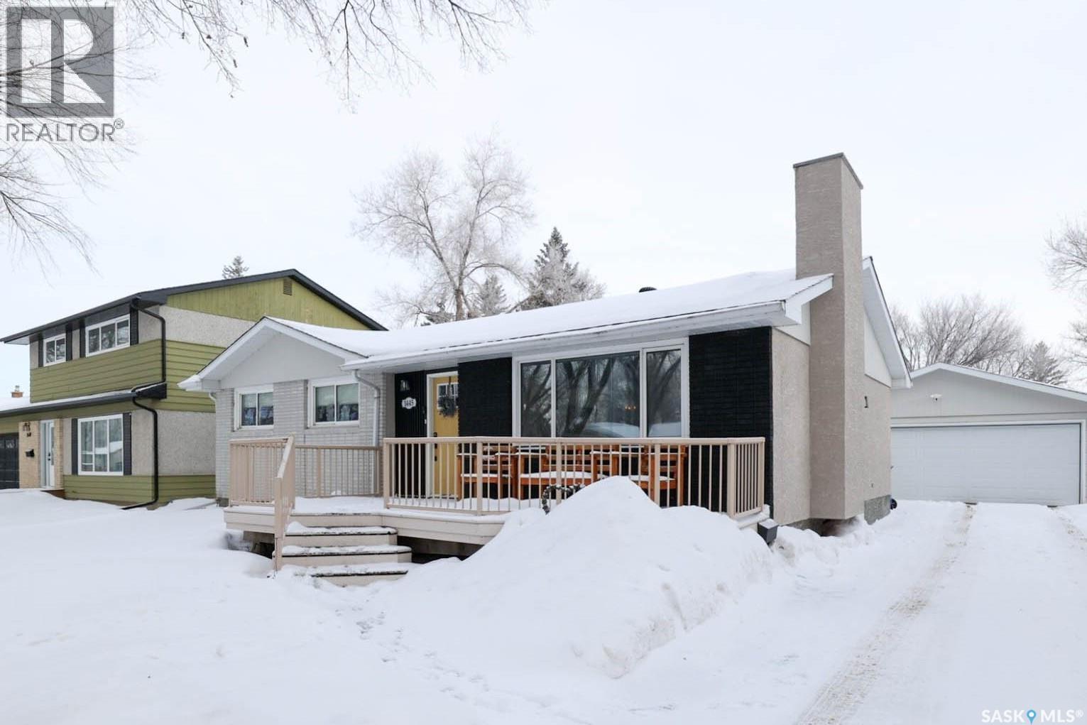 1445 Shannon Road, Regina, Saskatchewan  S4S 5L4 - Photo 3 - SK027894