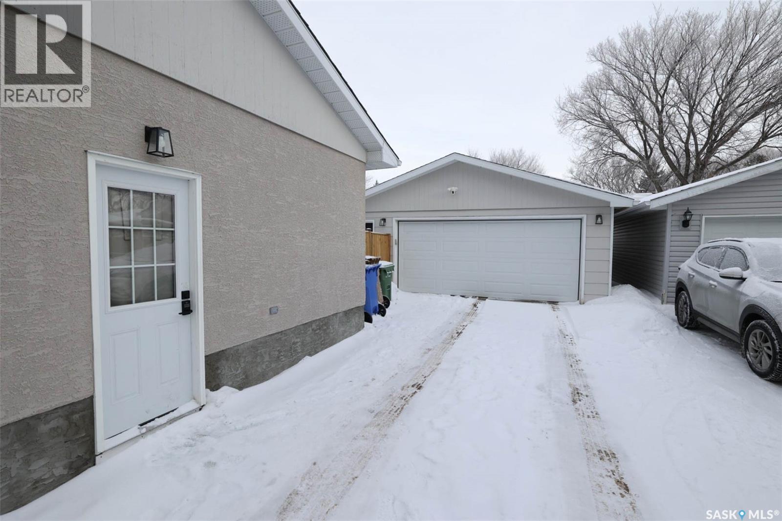 1445 Shannon Road, Regina, Saskatchewan  S4S 5L4 - Photo 32 - SK027894