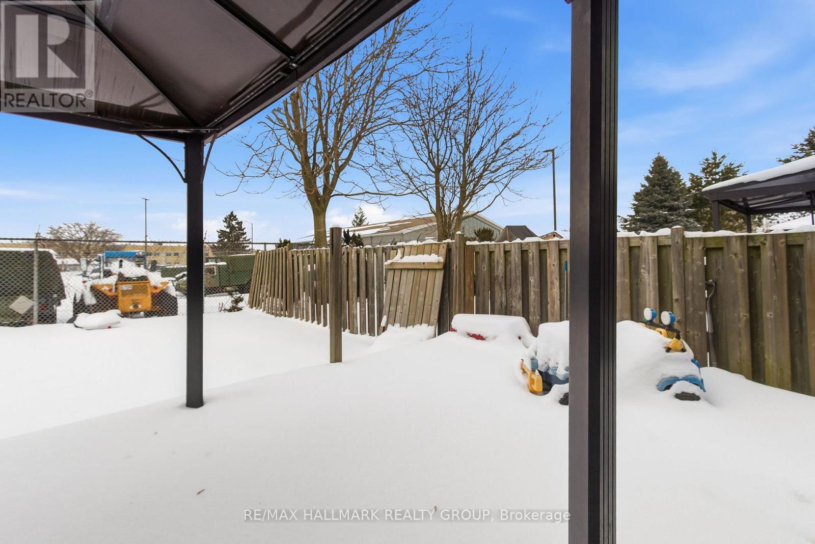 256 Mcmahen Street, London East, Ontario  N5Y 0A2 - Photo 40 - X12755408