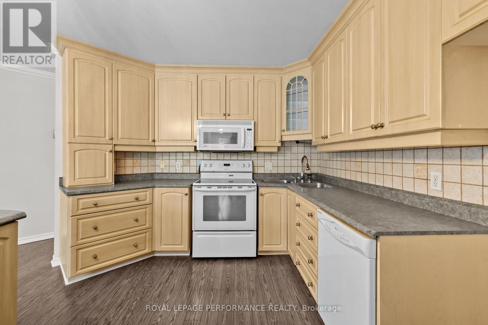 28 Queen Street, North Stormont, Ontario  K0A 1R0 - Photo 24 - X12755460