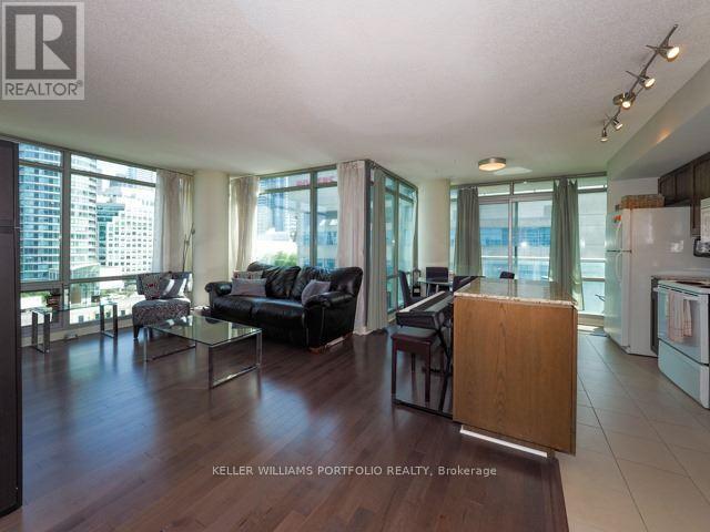 912 - 81 NAVY WHARF COURT, Toronto, Ontario