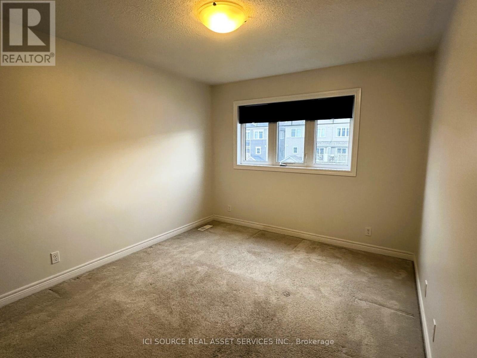 29 Tabaret Crescent, Oshawa, Ontario  L1L 0G5 - Photo 15 - E12635642