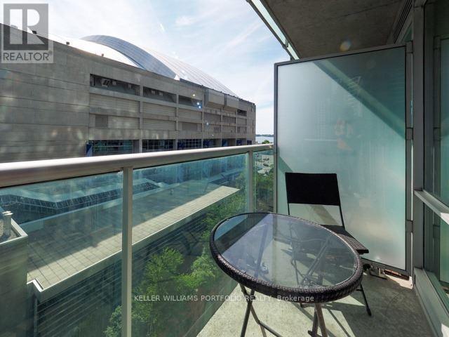 912 - 81 Navy Wharf Court, Toronto (Waterfront Communities), Ontario  M5V 3S2 - Photo 10 - C12755150