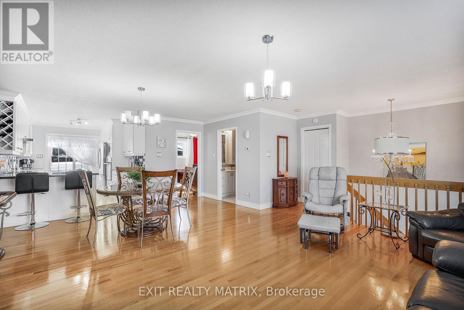 443 Christine Street, Hawkesbury, Ontario  K6A 3P7 - Photo 8 - X12755198