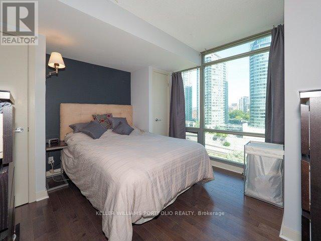 912 - 81 Navy Wharf Court, Toronto (Waterfront Communities), Ontario  M5V 3S2 - Photo 7 - C12755150