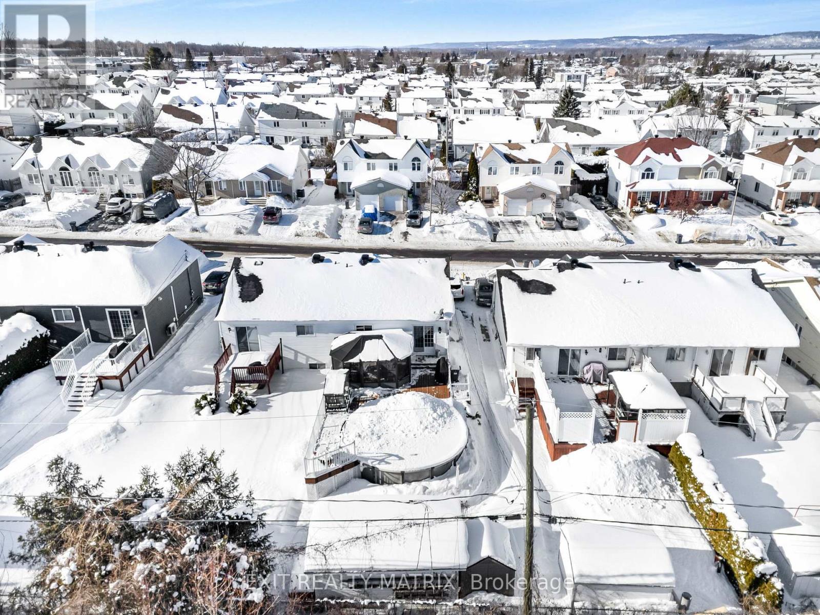 443 Christine Street, Hawkesbury, Ontario  K6A 3P7 - Photo 32 - X12755198