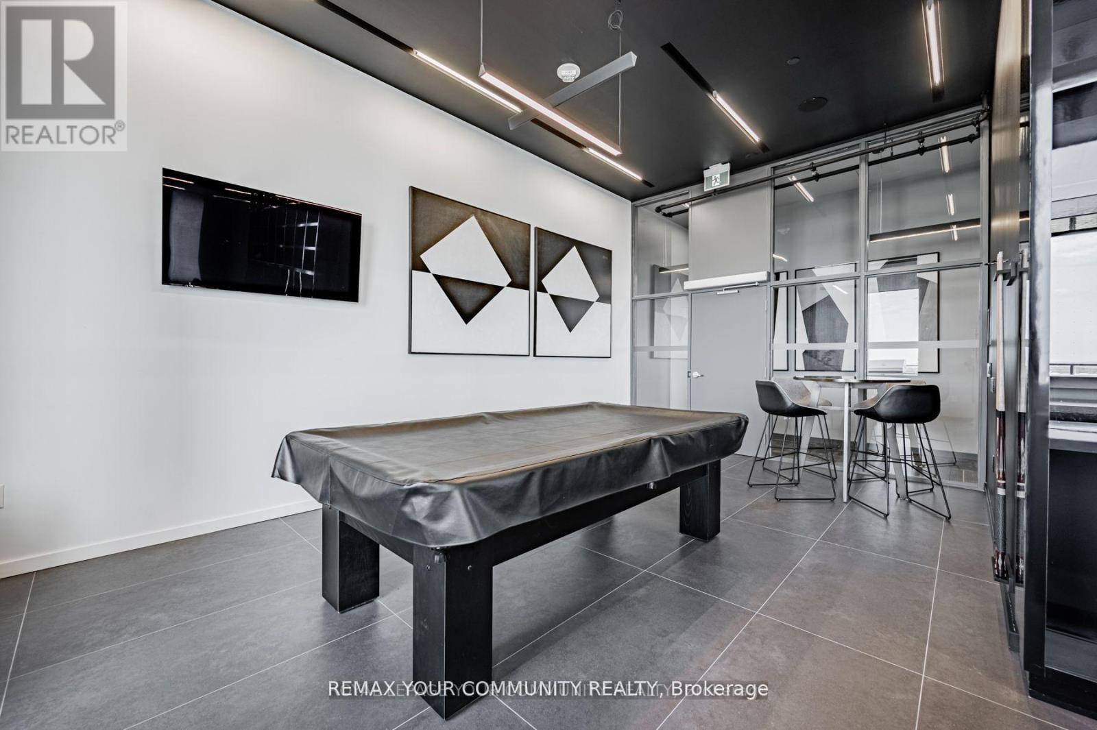 302 - 21 Lawren Harris Square, Toronto (Waterfront Communities), Ontario  M5A 0T4 - Photo 16 - C12755162