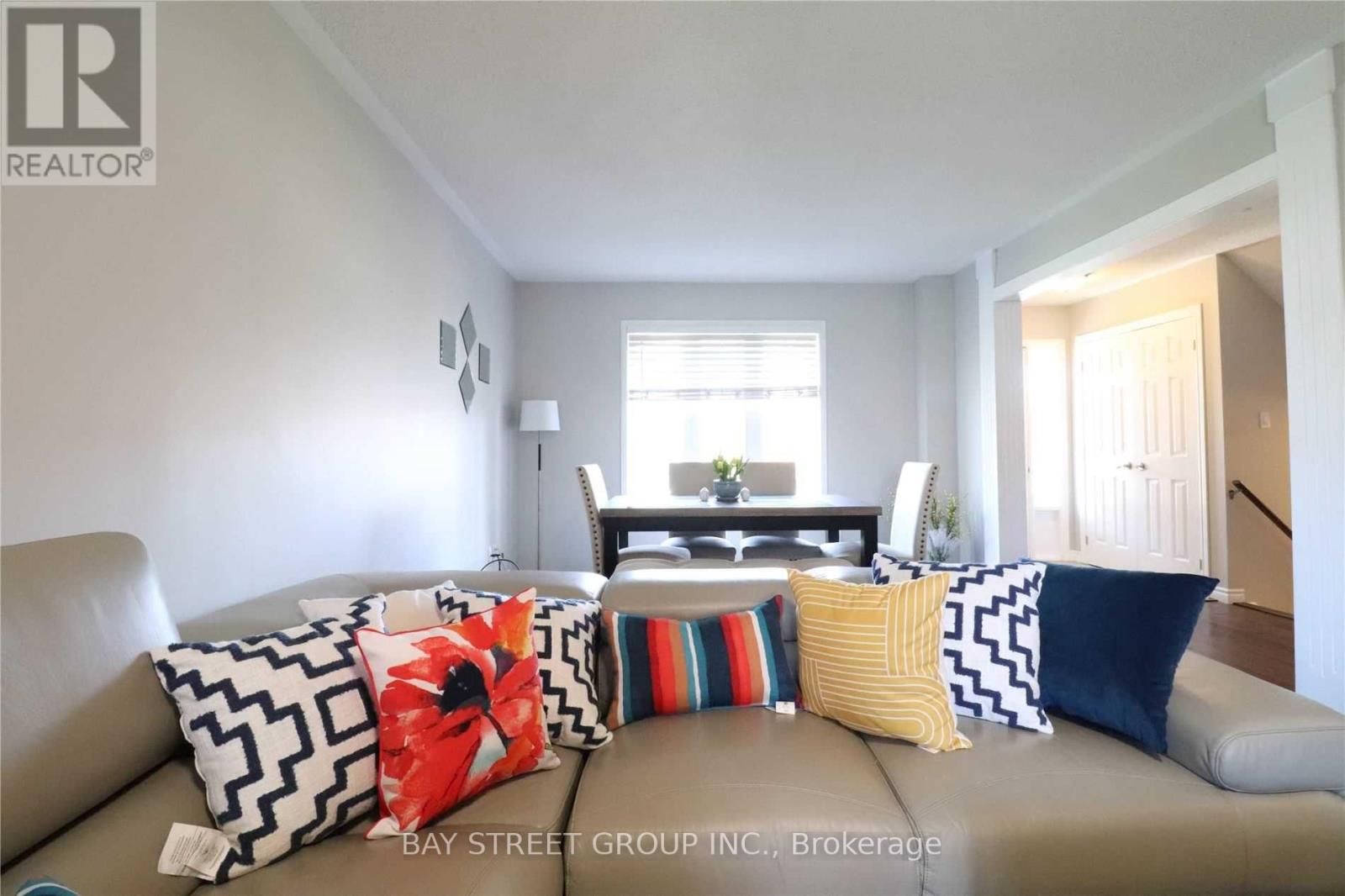 14 Mccartney Avenue, Whitby (Williamsburg), Ontario  L1R 2Y3 - Photo 3 - E12755104