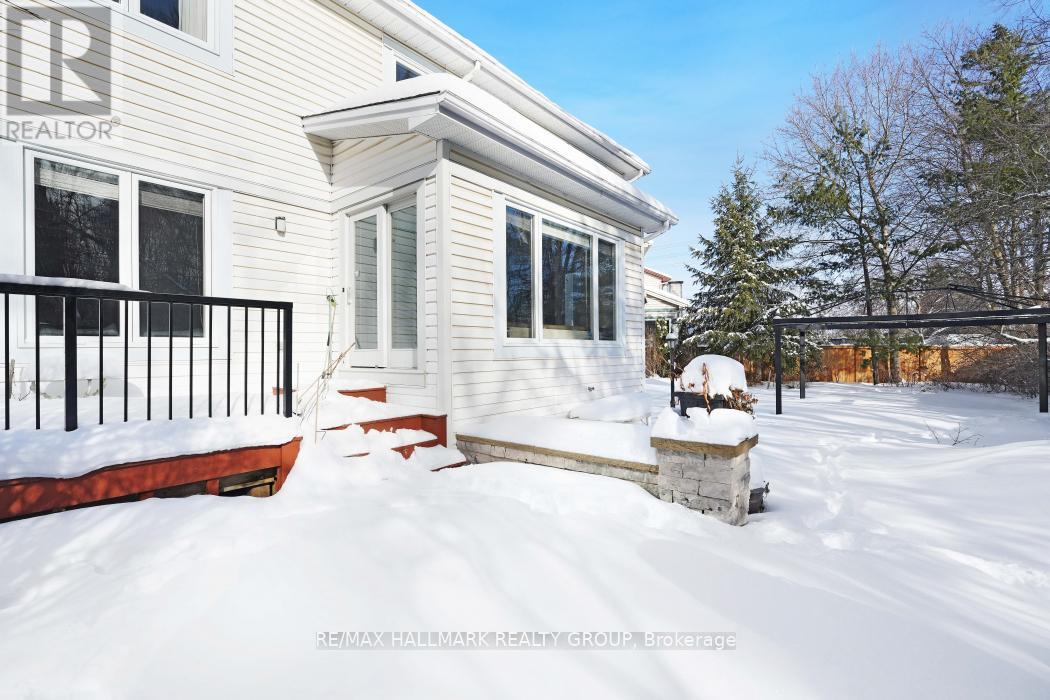 41 Bramblegrove Crescent, Ottawa, Ontario  K1T 3G2 - Photo 50 - X12756646
