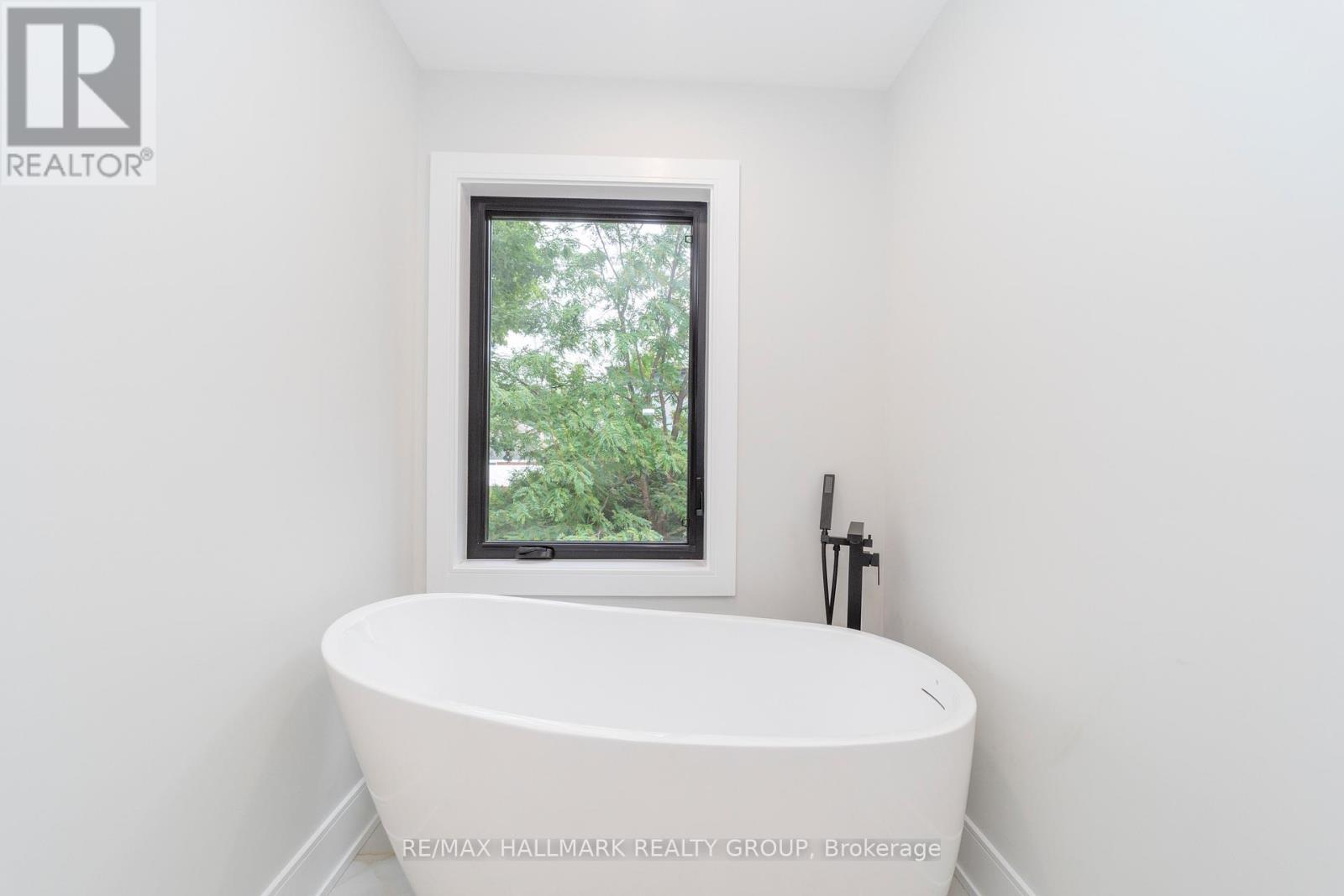 A - 185 Carleton Avenue, Ottawa, Ontario  K1Y 0J5 - Photo 22 - X12756668