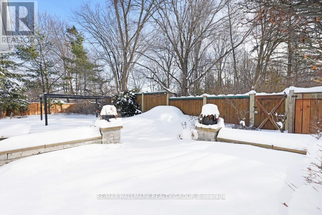 41 Bramblegrove Crescent, Ottawa, Ontario  K1T 3G2 - Photo 47 - X12756646