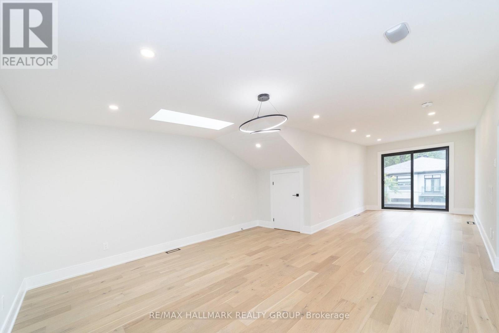 A - 185 Carleton Avenue, Ottawa, Ontario  K1Y 0J5 - Photo 24 - X12756668