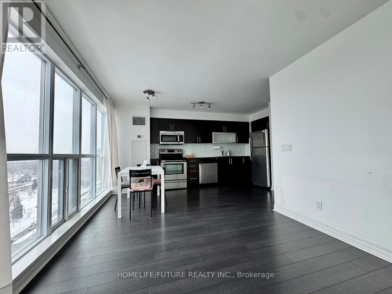 1810 - 50 Town Centre Court, Toronto (Bendale), Ontario  M1P 0A9 - Photo 2 - E12633902