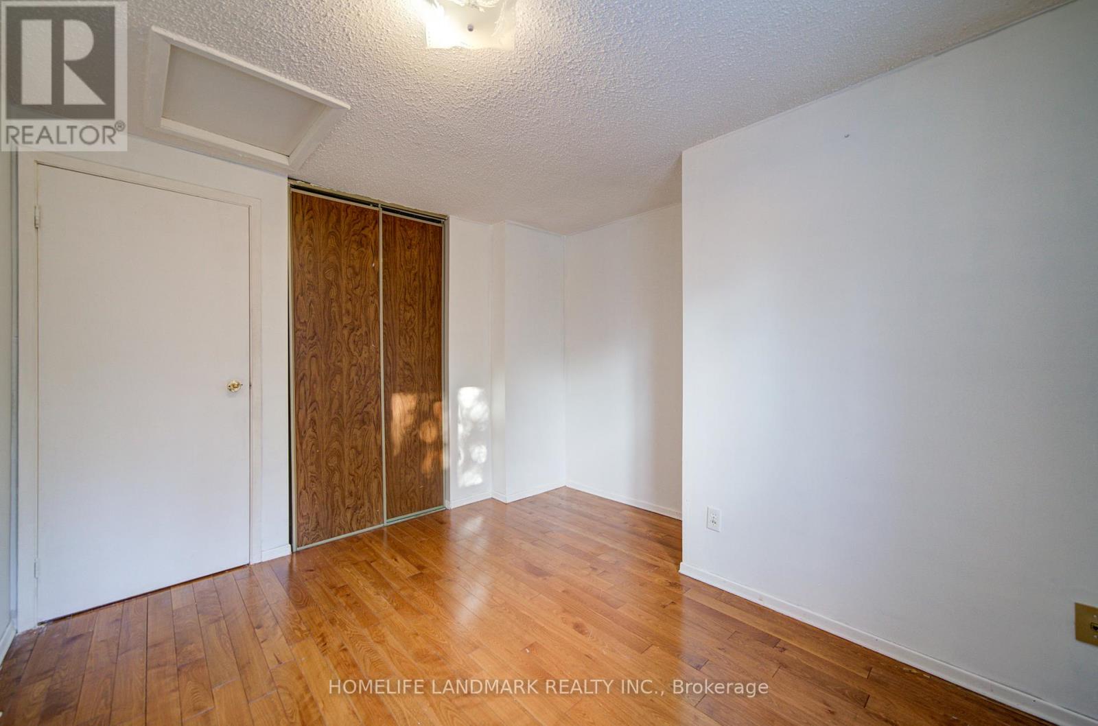 29 Moorehouse Drive, Toronto, Ontario  M1V 2E2 - Photo 15 - E12716066