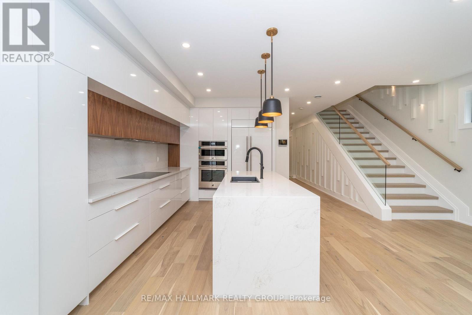 A - 185 Carleton Avenue, Ottawa, Ontario  K1Y 0J5 - Photo 7 - X12756668