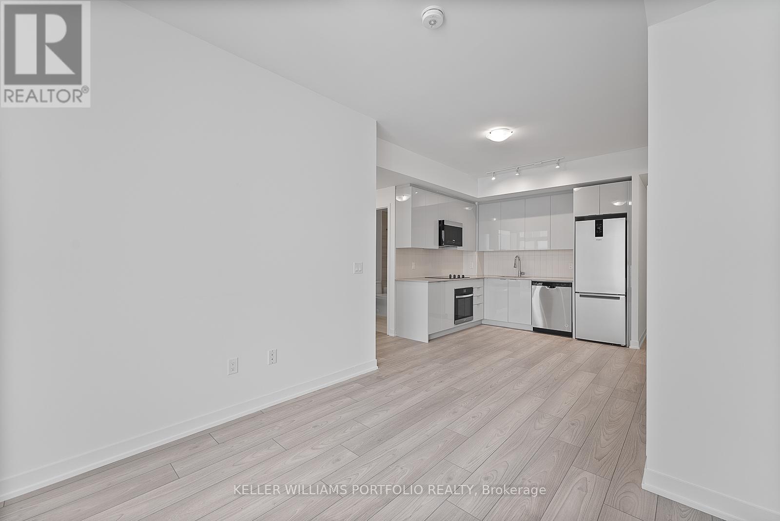 2232 - 498 Caldari Road, Vaughan (Concord), Ontario  L4K 0R6 - Photo 13 - N12755110