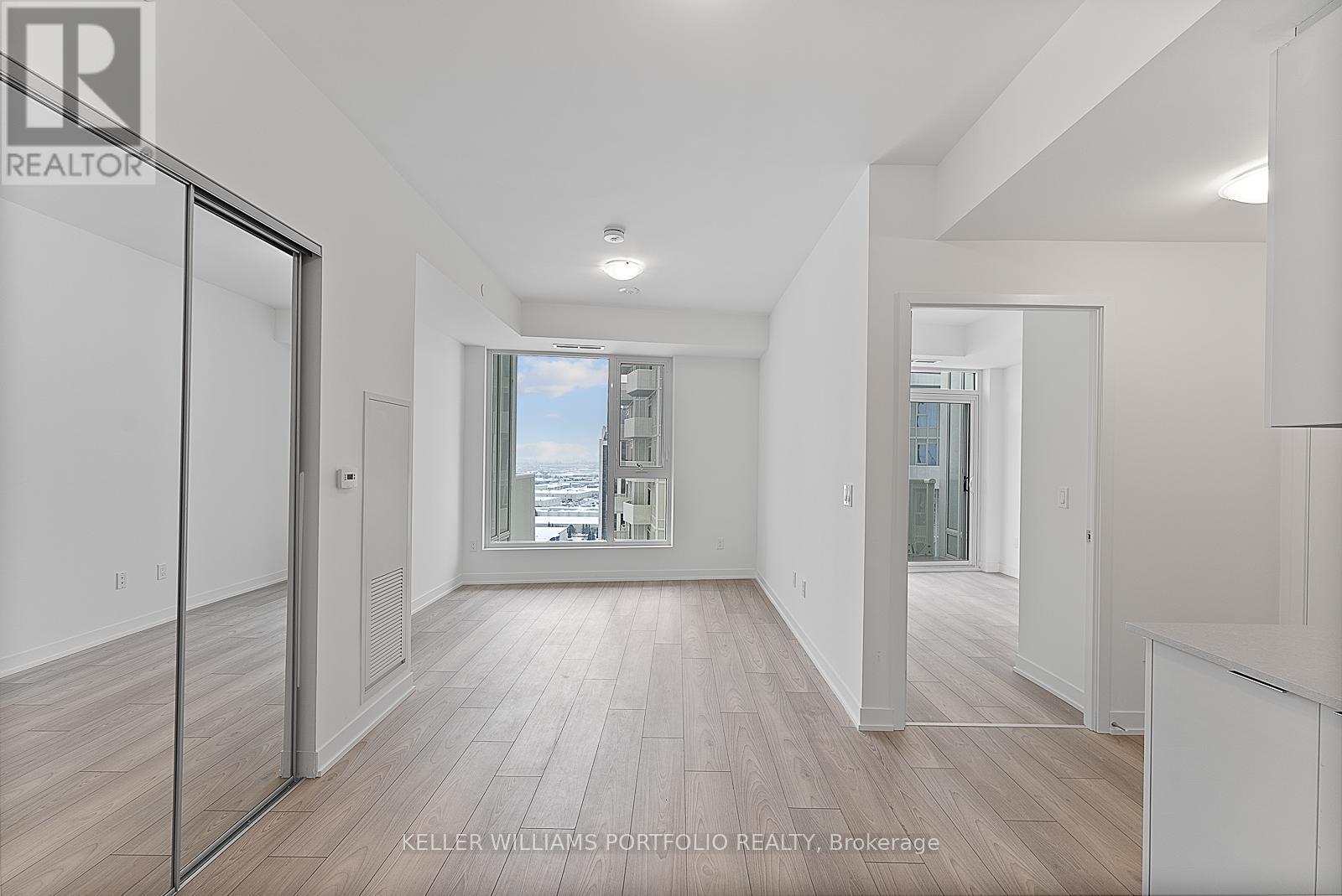 2232 - 498 Caldari Road, Vaughan (Concord), Ontario  L4K 0R6 - Photo 8 - N12755110