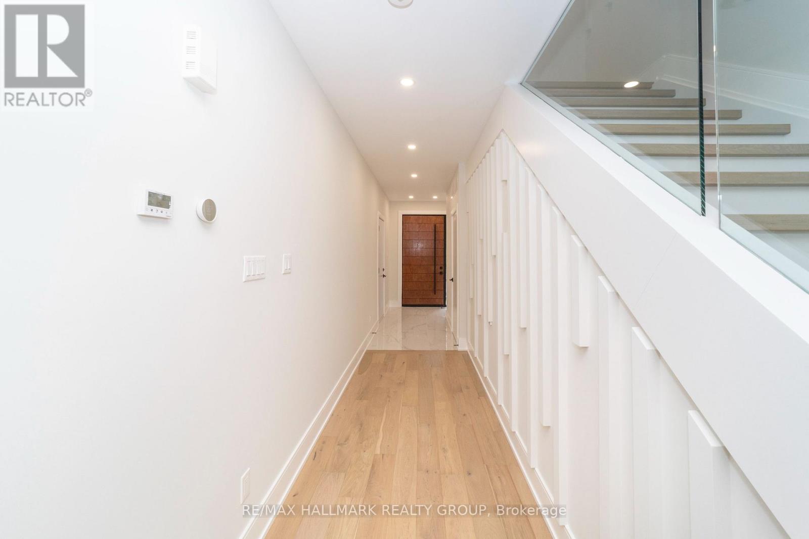 A - 185 Carleton Avenue, Ottawa, Ontario  K1Y 0J5 - Photo 4 - X12756668