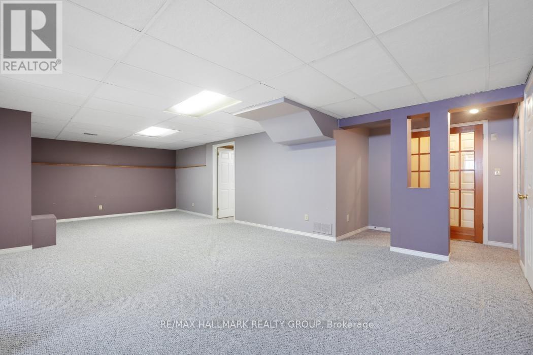 41 Bramblegrove Crescent, Ottawa, Ontario  K1T 3G2 - Photo 45 - X12756646