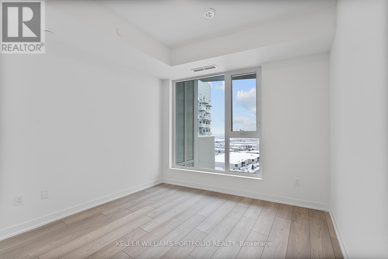 2232 - 498 Caldari Road, Vaughan (Concord), Ontario  L4K 0R6 - Photo 10 - N12755110