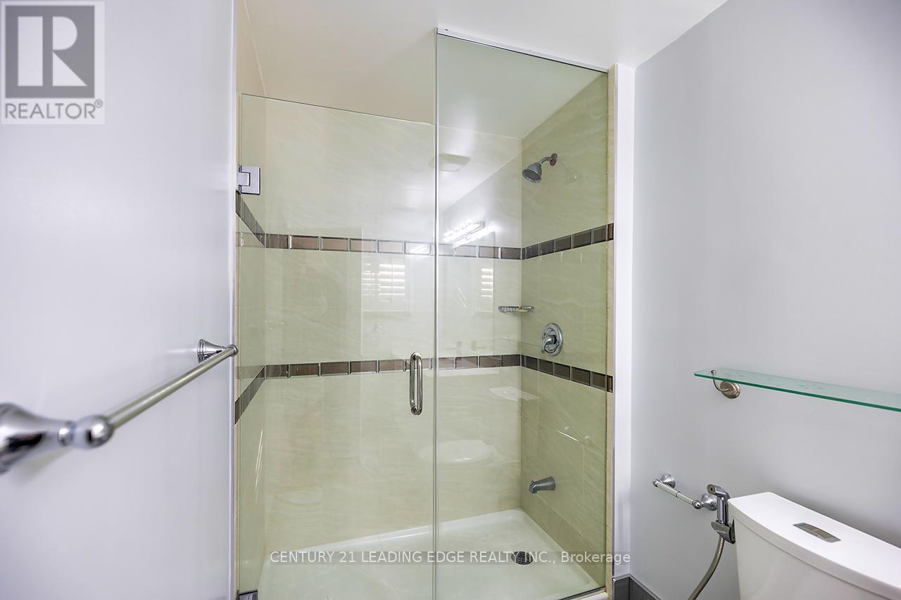 121 Trail Ridge Lane, Markham, Ontario  L6C 2C6 - Photo 32 - N12755142