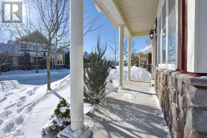 11 Savannah Crescent, Wasaga Beach, Ontario  L9Z 0E7 - Photo 5 - S12756656