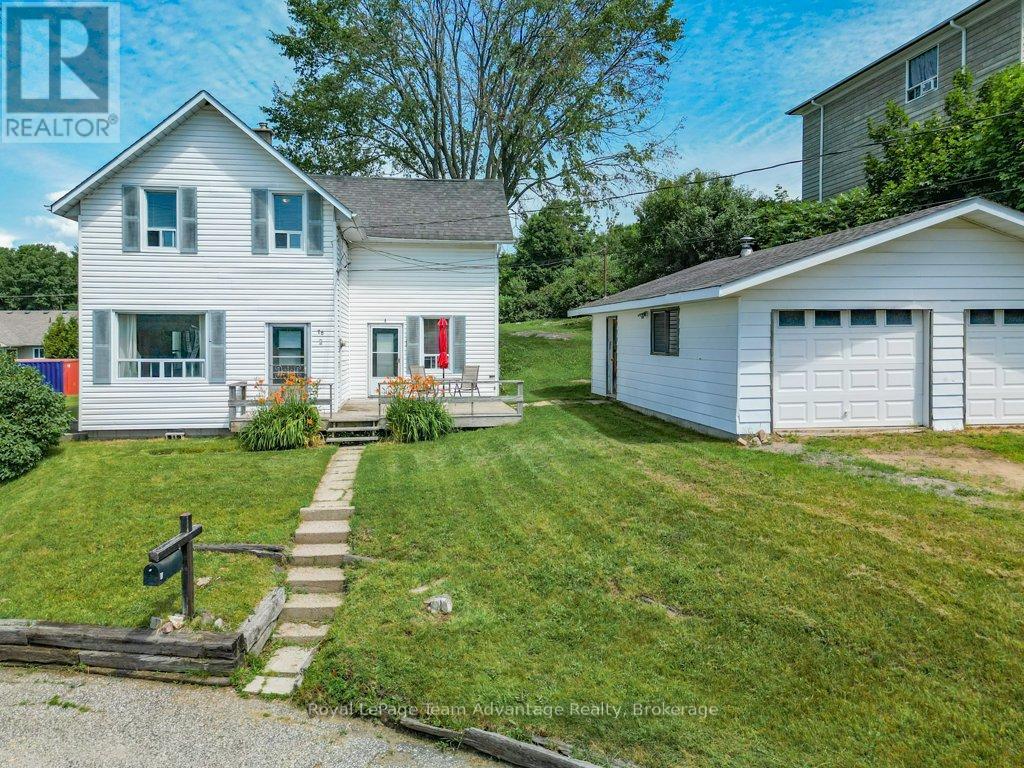 76 BOWES STREET, Parry Sound, Ontario