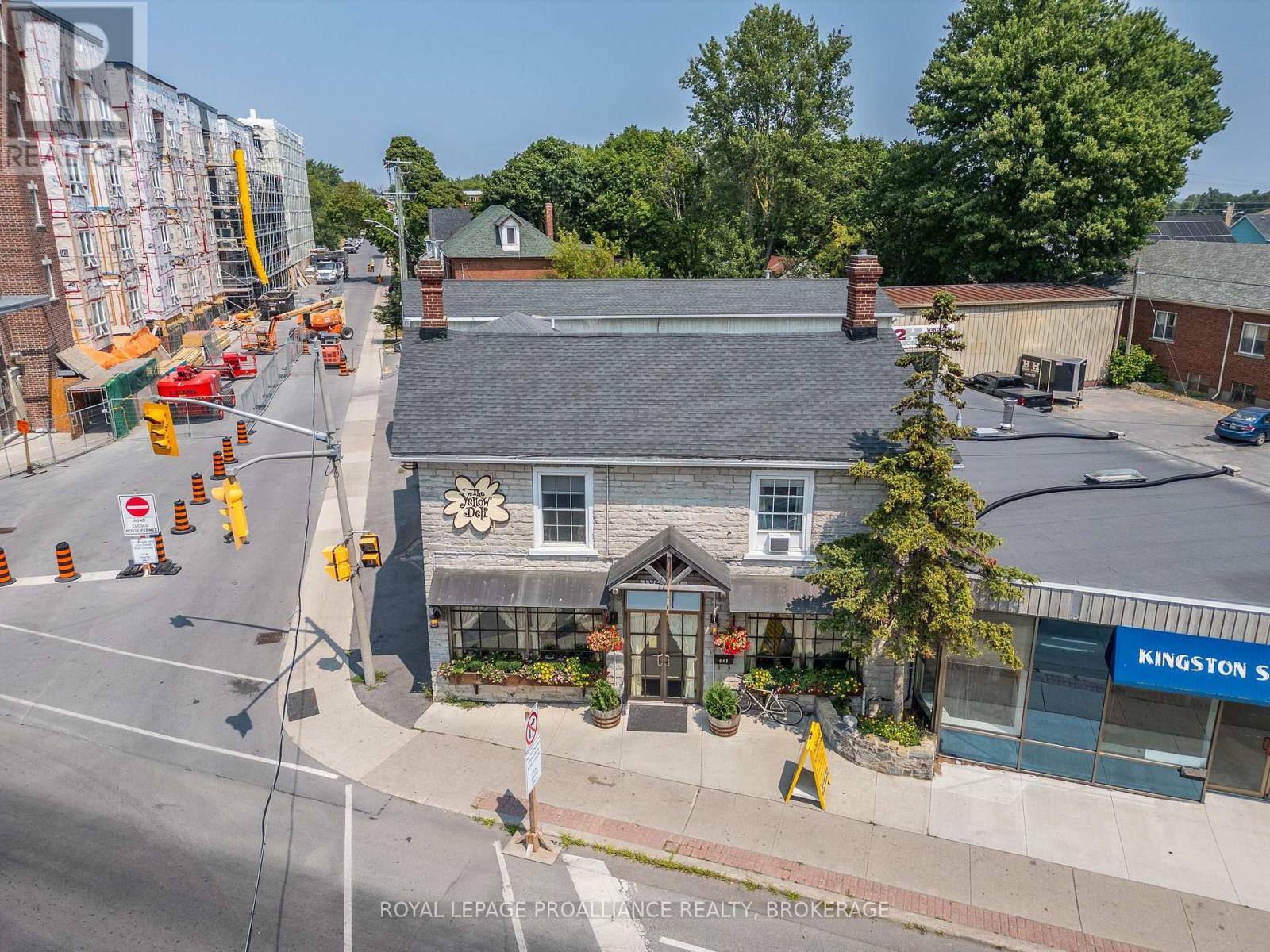 647 Princess Street, Kingston (East Of Sir John A. Blvd), Ontario  K7L 1E4 - Photo 33 - X12754736