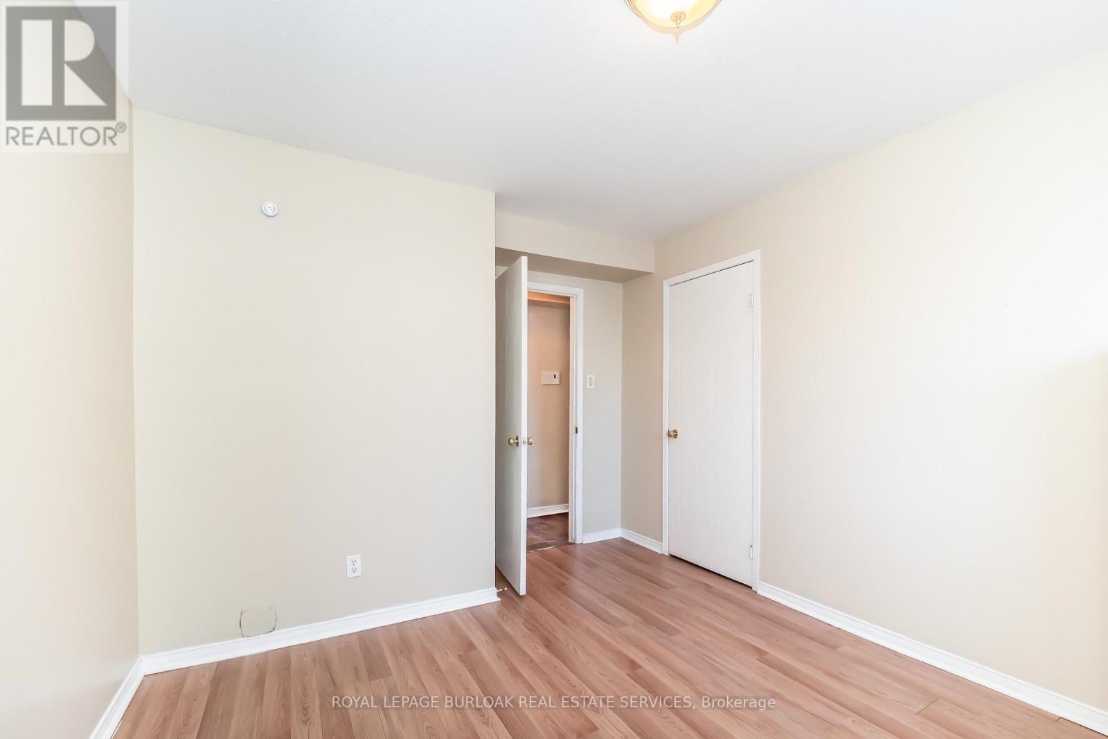 94 Sanford Street, Barrie, Ontario  L4N 3C5 - Photo 14 - S12755048