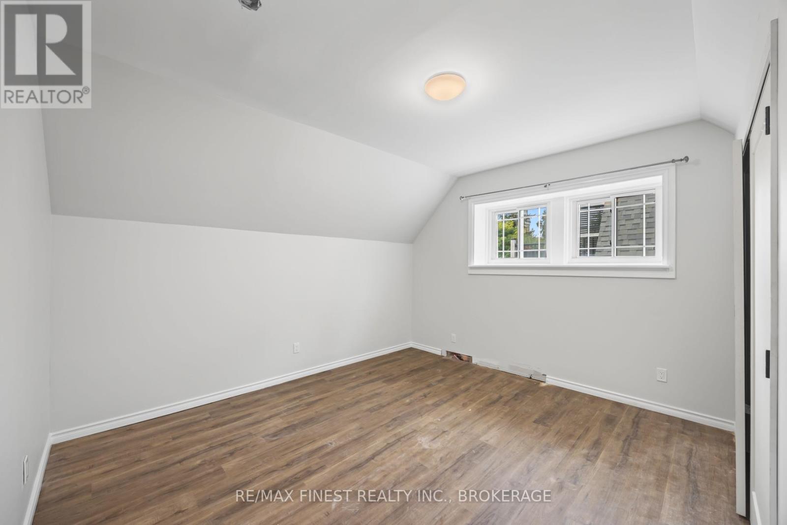 10 Victoria Avenue, Brockville, Ontario  K6V 2B1 - Photo 31 - X12754854