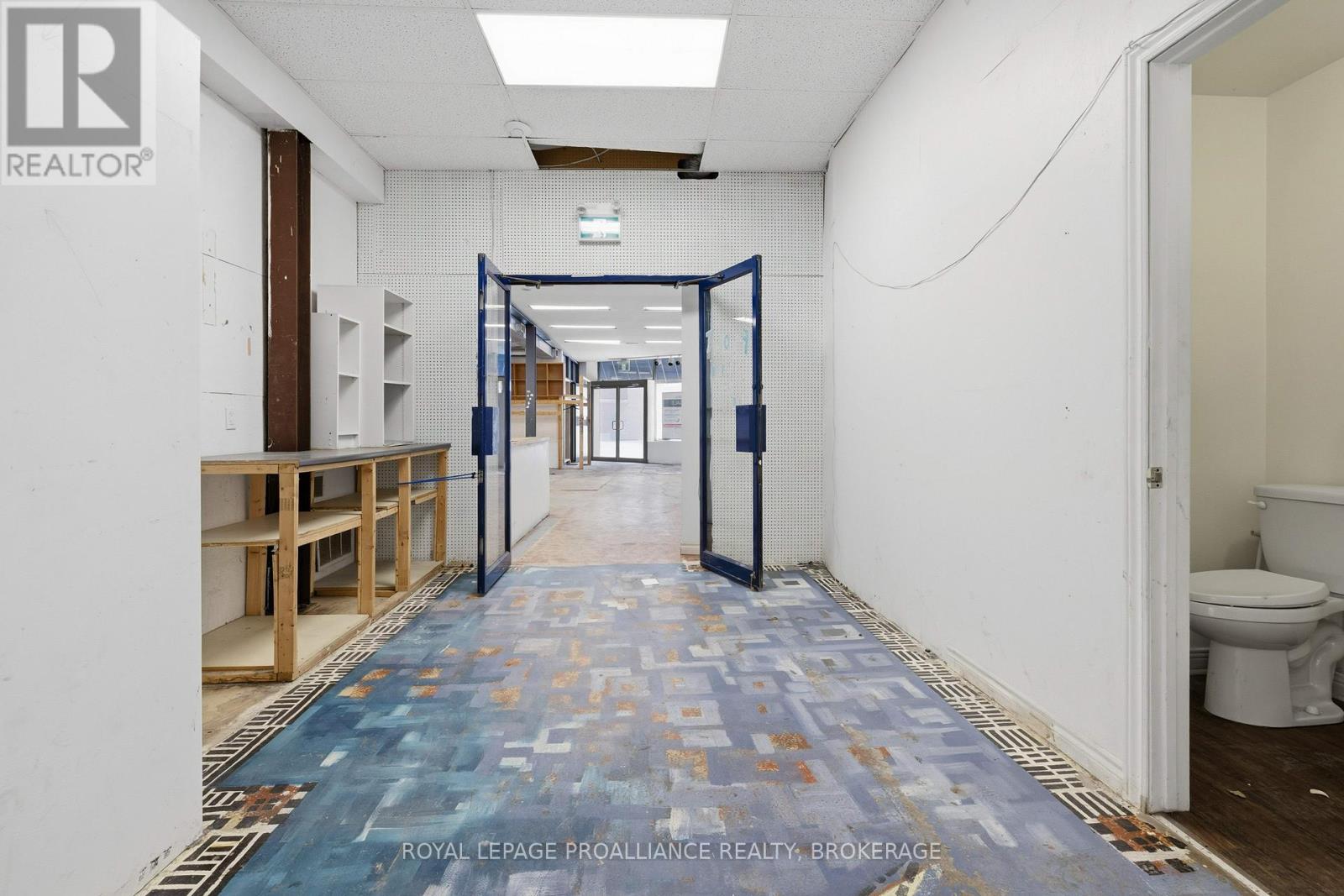 647 Princess Street, Kingston (East Of Sir John A. Blvd), Ontario  K7L 1E4 - Photo 25 - X12754736