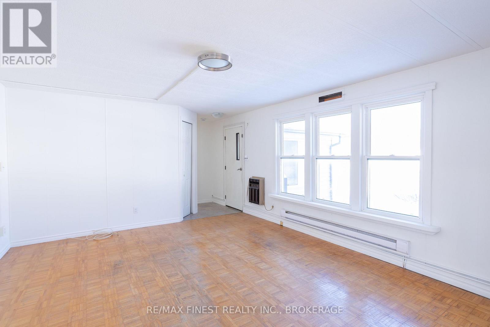 11 Powley Garden Drive, Kingston (Rideau), Ontario  K7K 6A1 - Photo 11 - X12755290