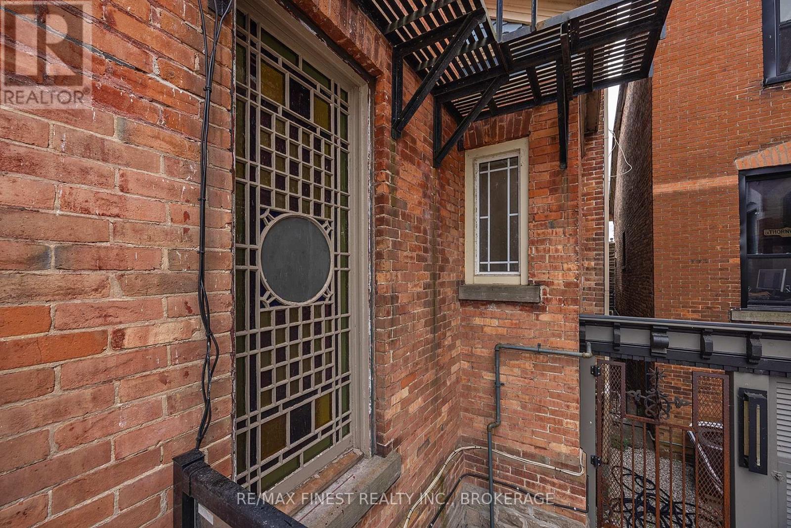 10 Victoria Avenue, Brockville, Ontario  K6V 2B1 - Photo 40 - X12754854