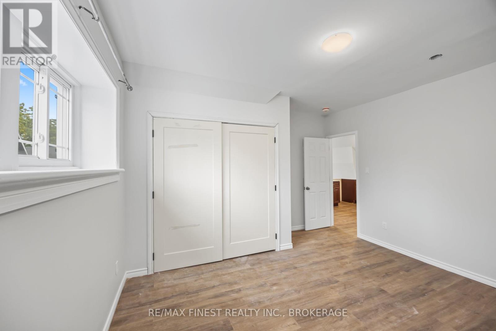 10 Victoria Avenue, Brockville, Ontario  K6V 2B1 - Photo 32 - X12754854