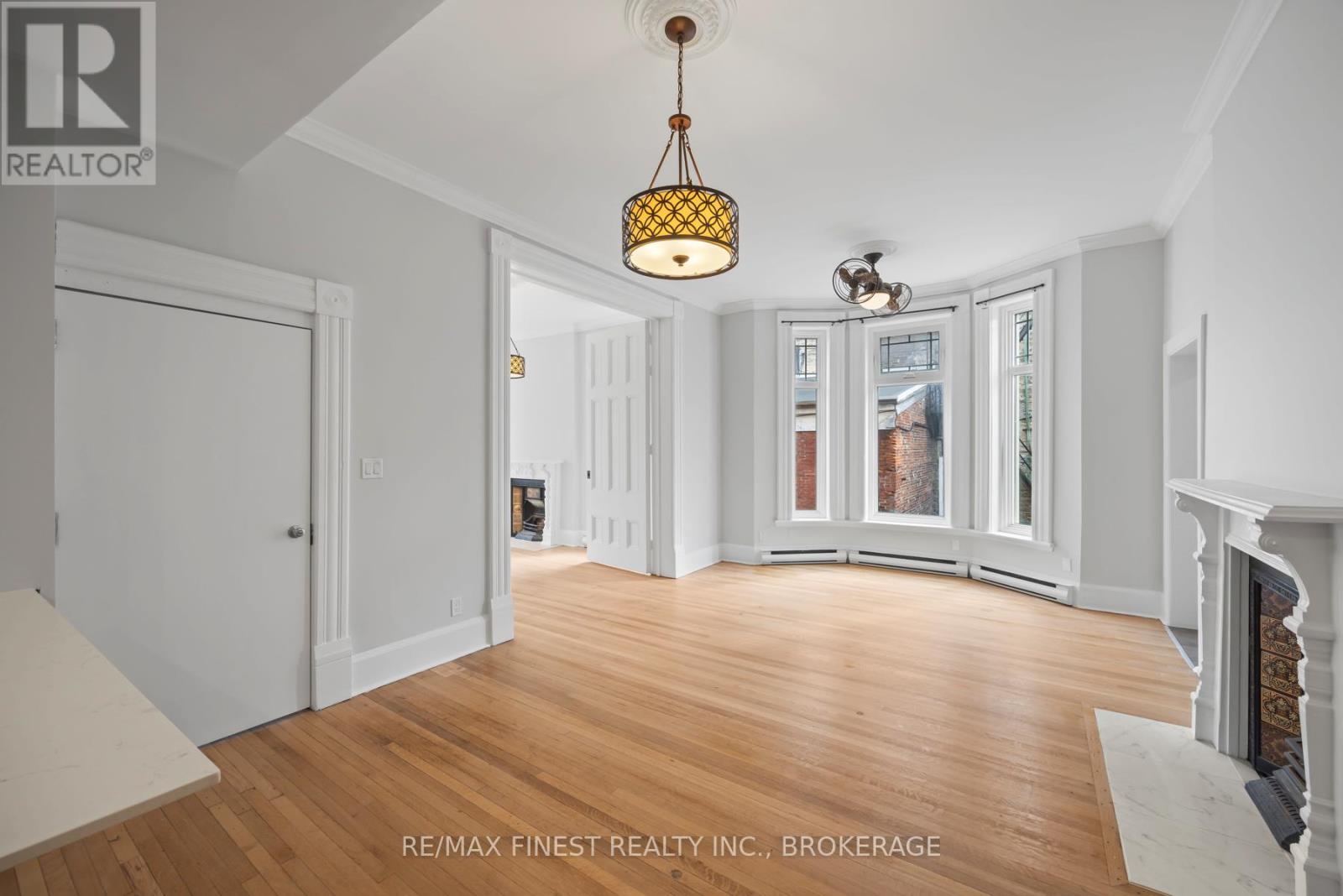 10 Victoria Avenue, Brockville, Ontario  K6V 2B1 - Photo 7 - X12754854