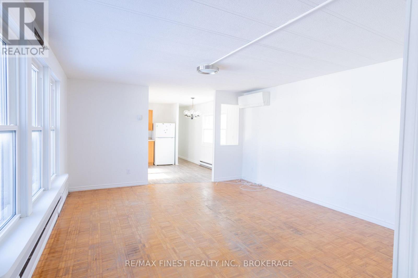 11 Powley Garden Drive, Kingston (Rideau), Ontario  K7K 6A1 - Photo 12 - X12755290