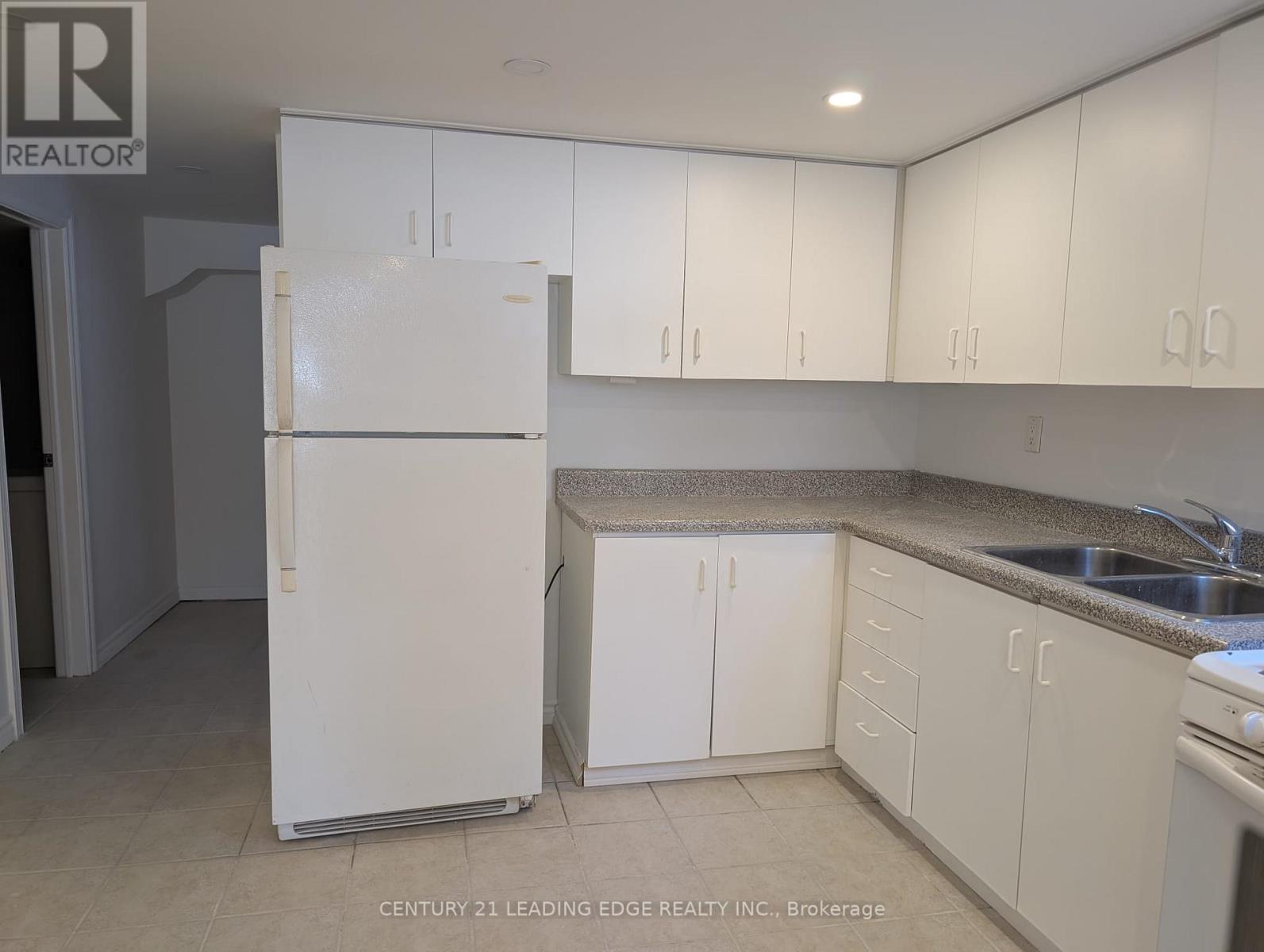 Bsmt - 2424 Whaley Drive, Mississauga, Ontario  L5B 2B5 - Photo 7 - W12744974