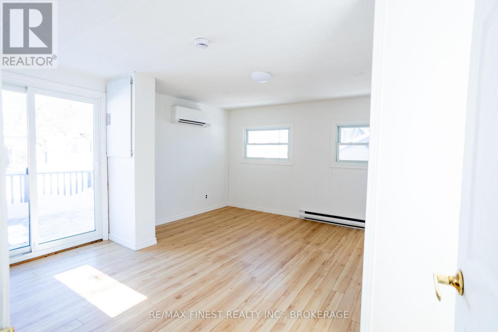 11 Powley Garden Drive, Kingston (Rideau), Ontario  K7K 6A1 - Photo 9 - X12755290