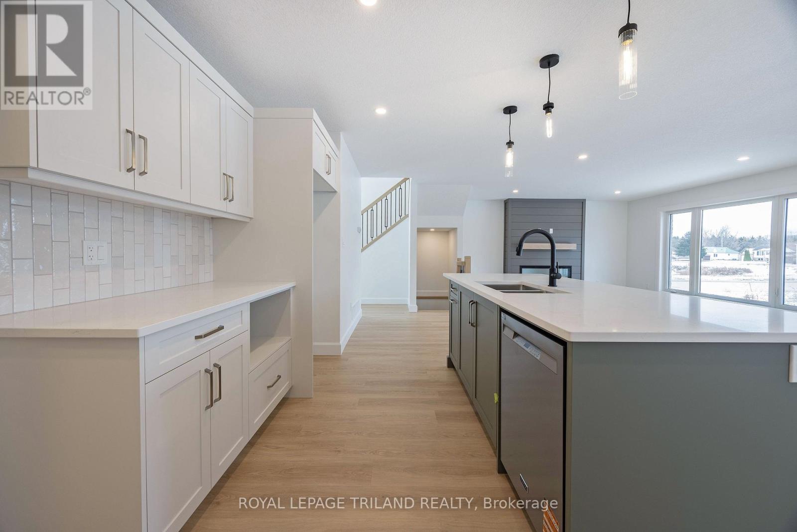 116 Aspen Parkway, Aylmer, Ontario  N5H 3H7 - Photo 25 - X12615756