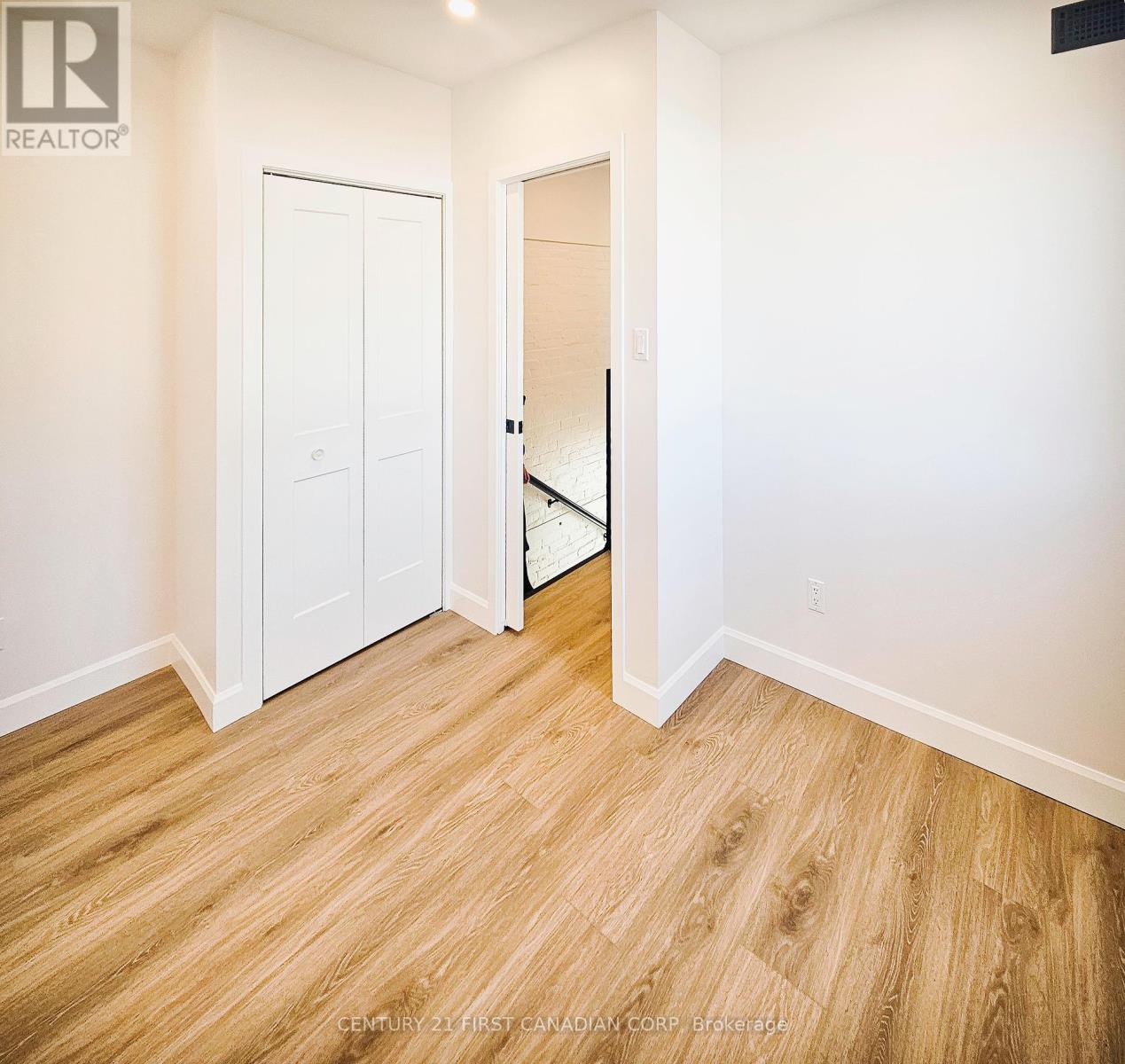 Unit 4 - 857 Dundas Street, London East, Ontario  N5W 2Z8 - Photo 12 - X12696628