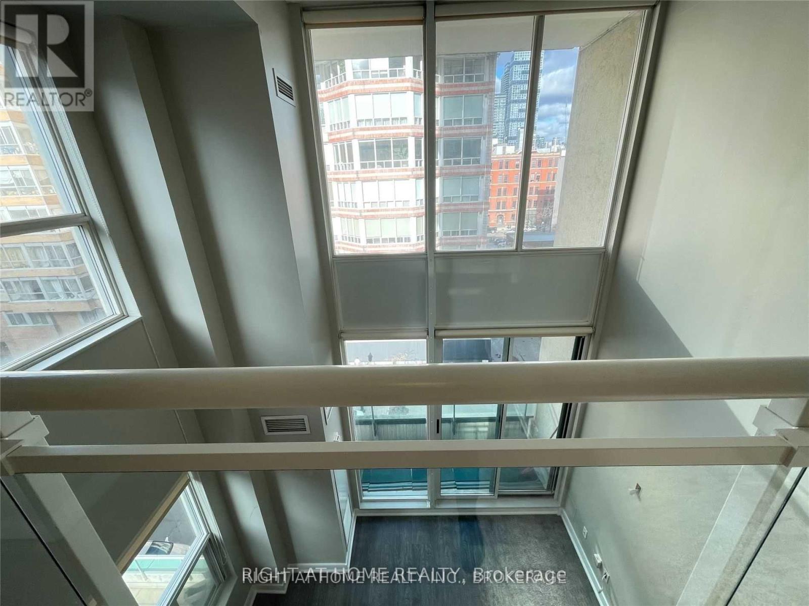 501 - 77 Lombard Street, Toronto, Ontario  M5C 3E1 - Photo 6 - C12755228