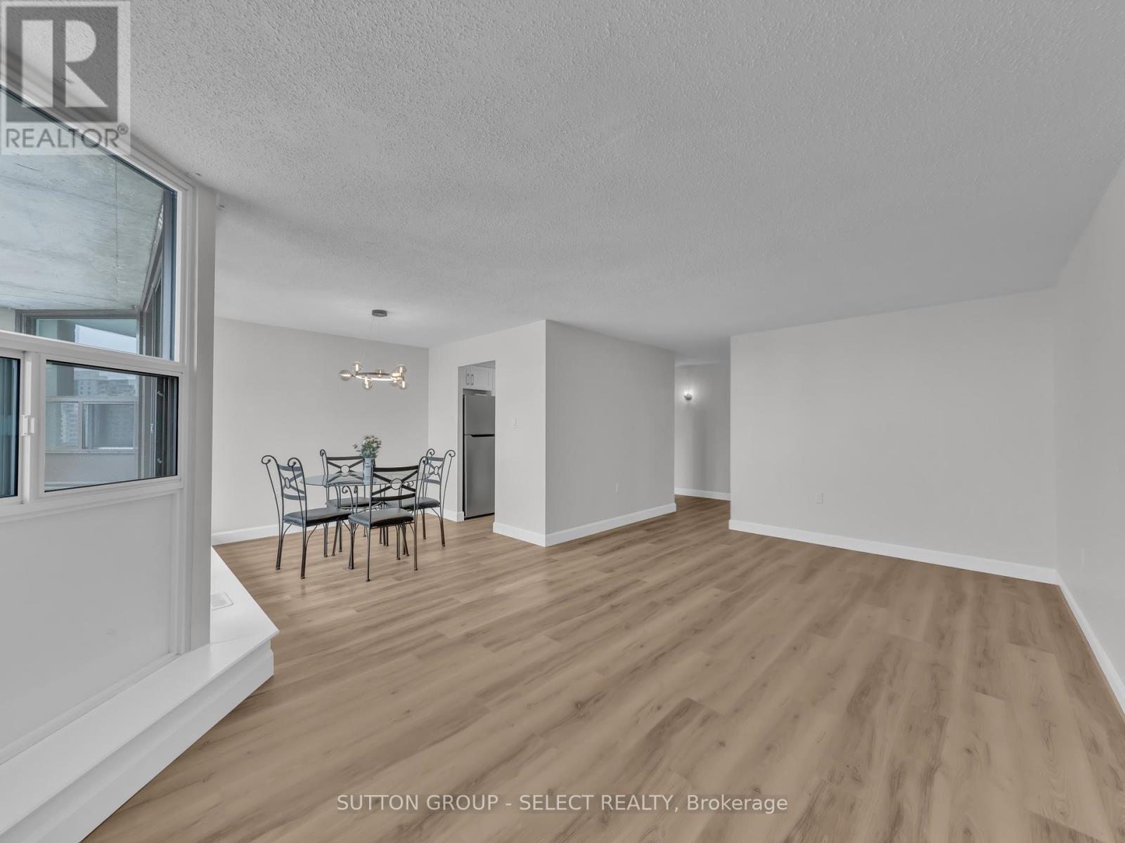 1702 - 323 Colborne Street, London East, Ontario  N6B 3N8 - Photo 15 - X12723222