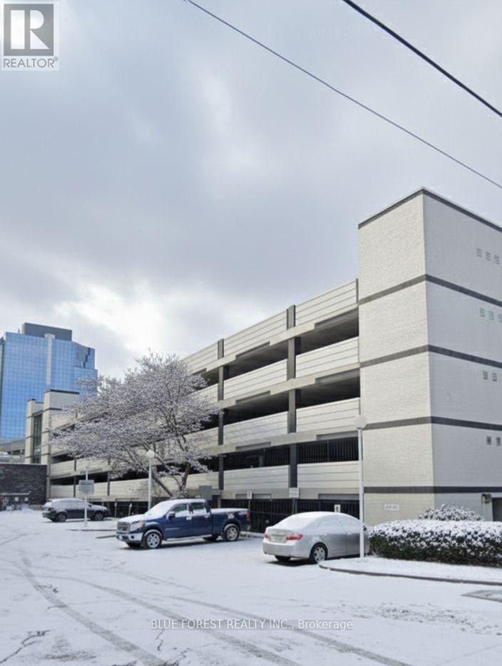 103 - 155 Kent Street, London East, Ontario  N6A 5N7 - Photo 3 - X12751784