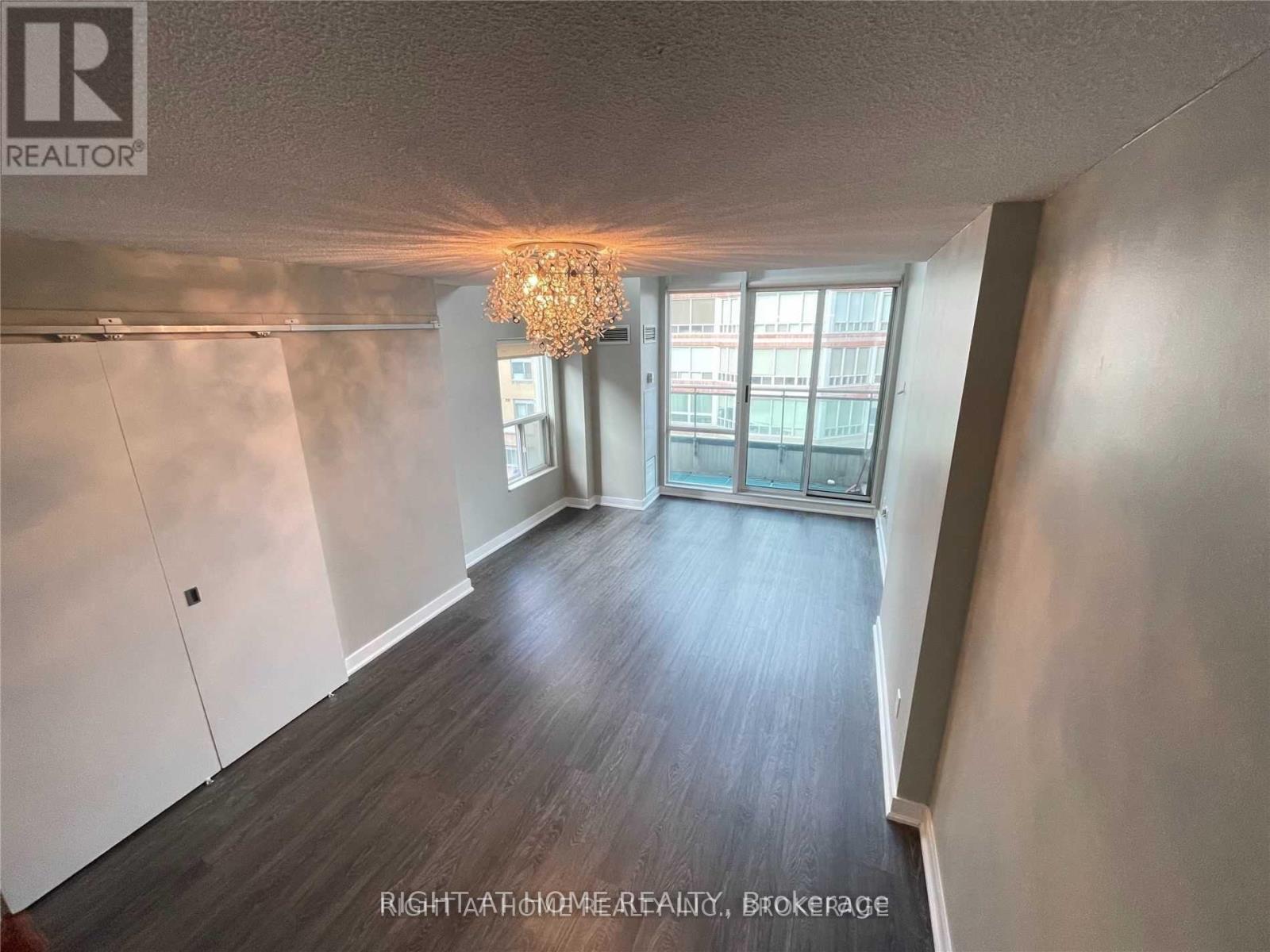 501 - 77 Lombard Street, Toronto, Ontario  M5C 3E1 - Photo 4 - C12755228