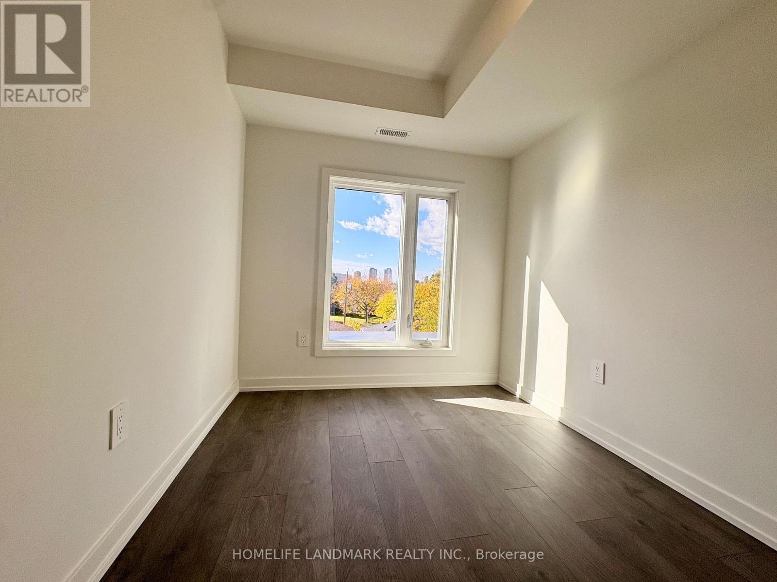 D206 - 1670 Victoria Park Avenue, Toronto (Victoria Village), Ontario  M1R 1P8 - Photo 7 - C12755282